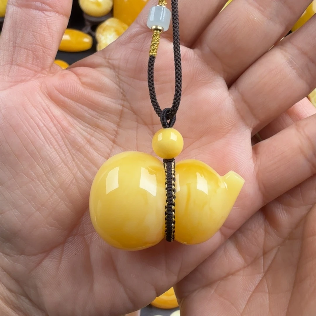 琥珀未镶嵌颈饰纯天然琥珀蜜蜡