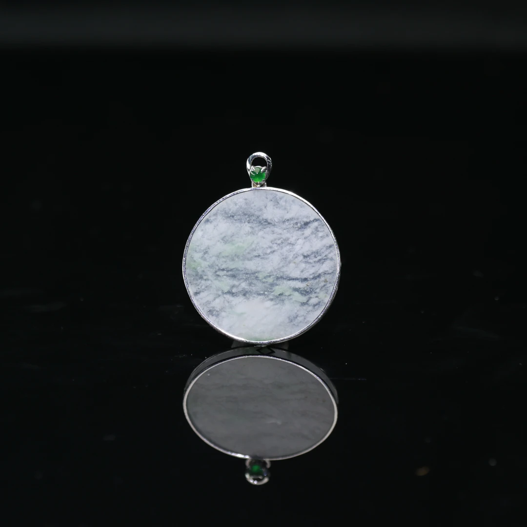 48天然缅甸翡翠A货18k金无事牌/200508/上海嘉禾拍卖