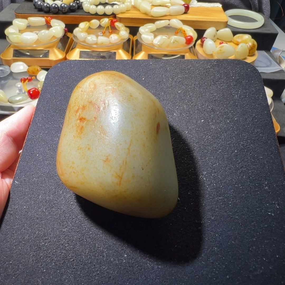 未镶嵌和田玉（子料）把件