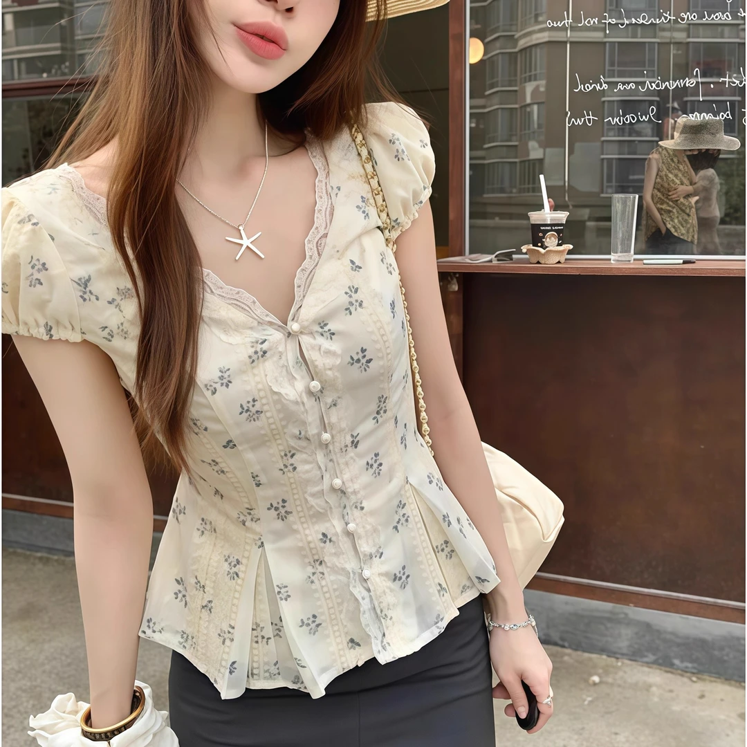 大码法式蕾丝V领短袖衬衫女装夏季刺绣碎花衬衣胖MM遮肉显瘦上衣