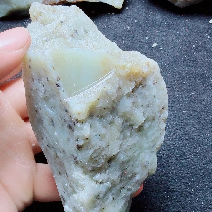 和田玉（糖玉）未镶嵌珠宝半成品