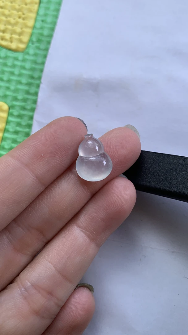 缅料翡翠白冰葫芦14-10.7-4.6