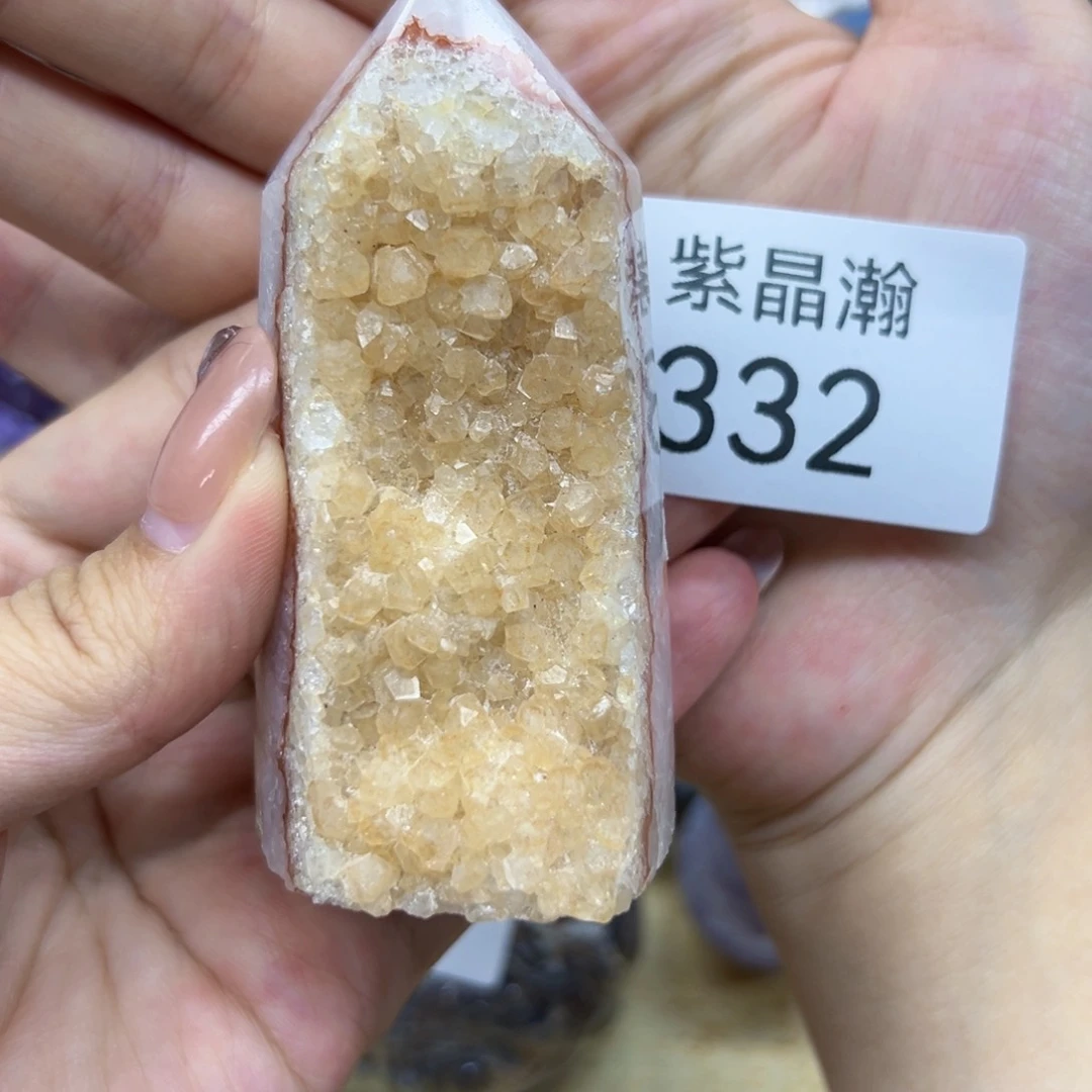 未镶嵌玛瑙/玉髓珠宝奇石