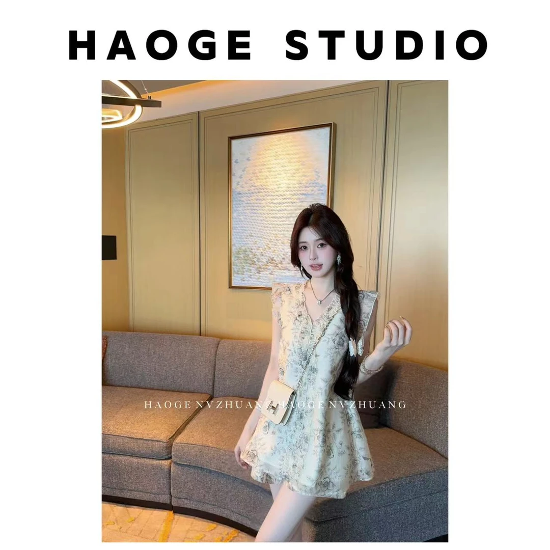 浩哥严选●蓝铃花海HGX5TZ1959A上衣+短裤预时尚设计感小众素调款