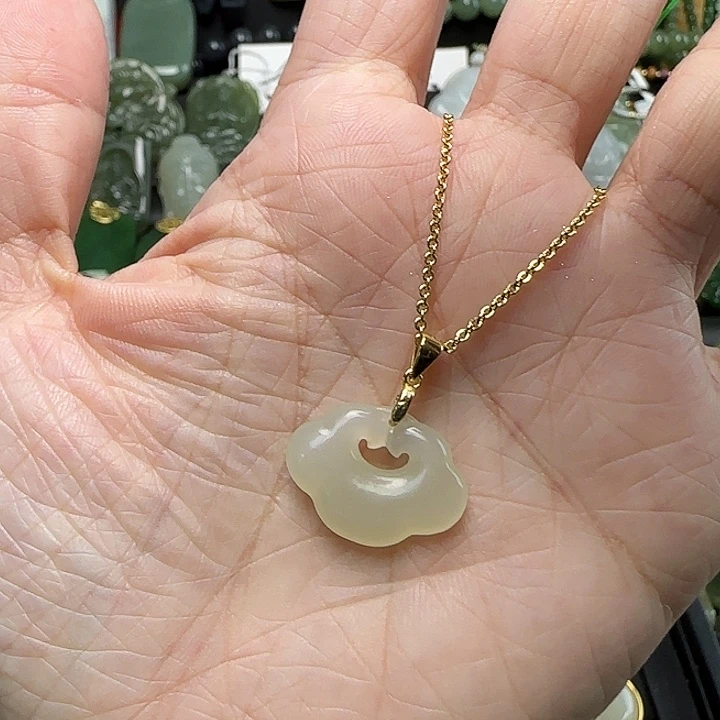 和田玉银S925镶嵌颈饰