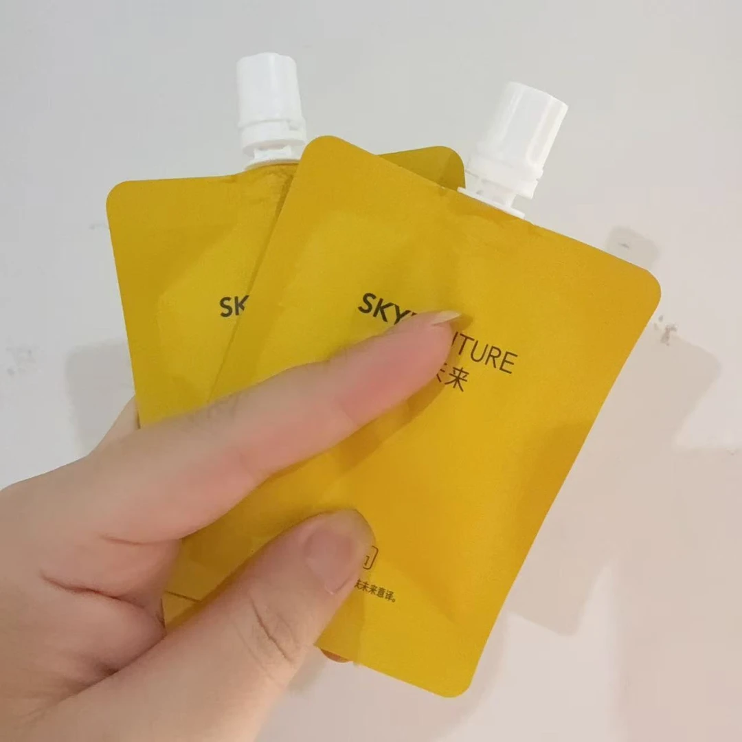 【77】美白焕亮精华液【黄色袋装】