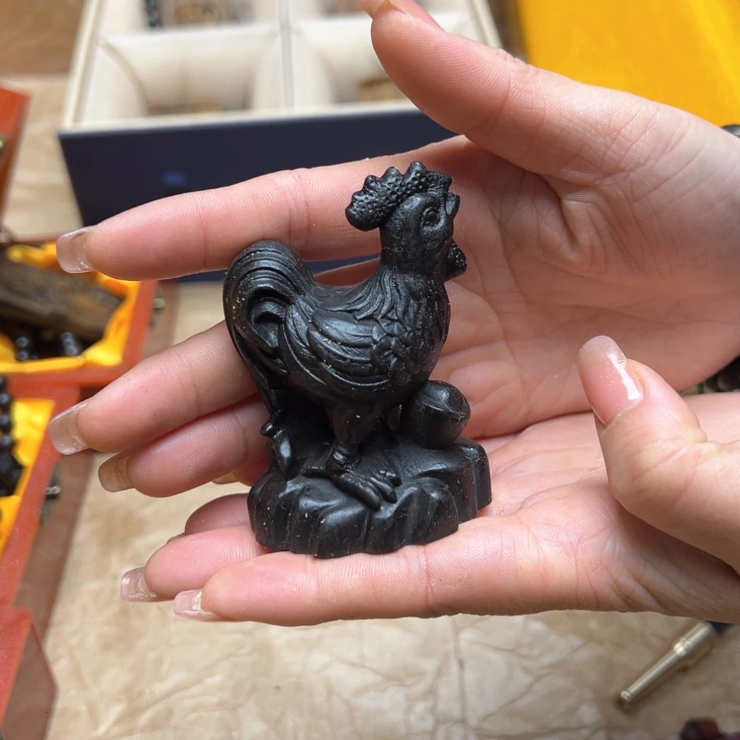 大叶紫檀（黑酸枝木类）