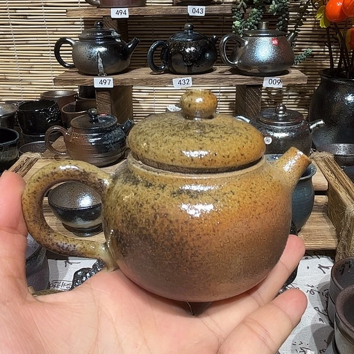 壶云南建水紫陶壶