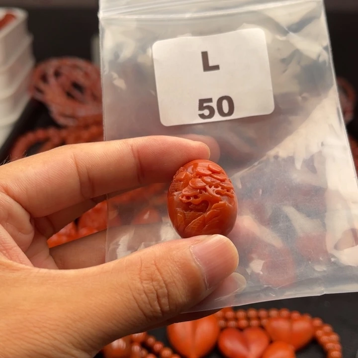 未镶嵌南红玛瑙多样性发货吊坠南红玛瑙