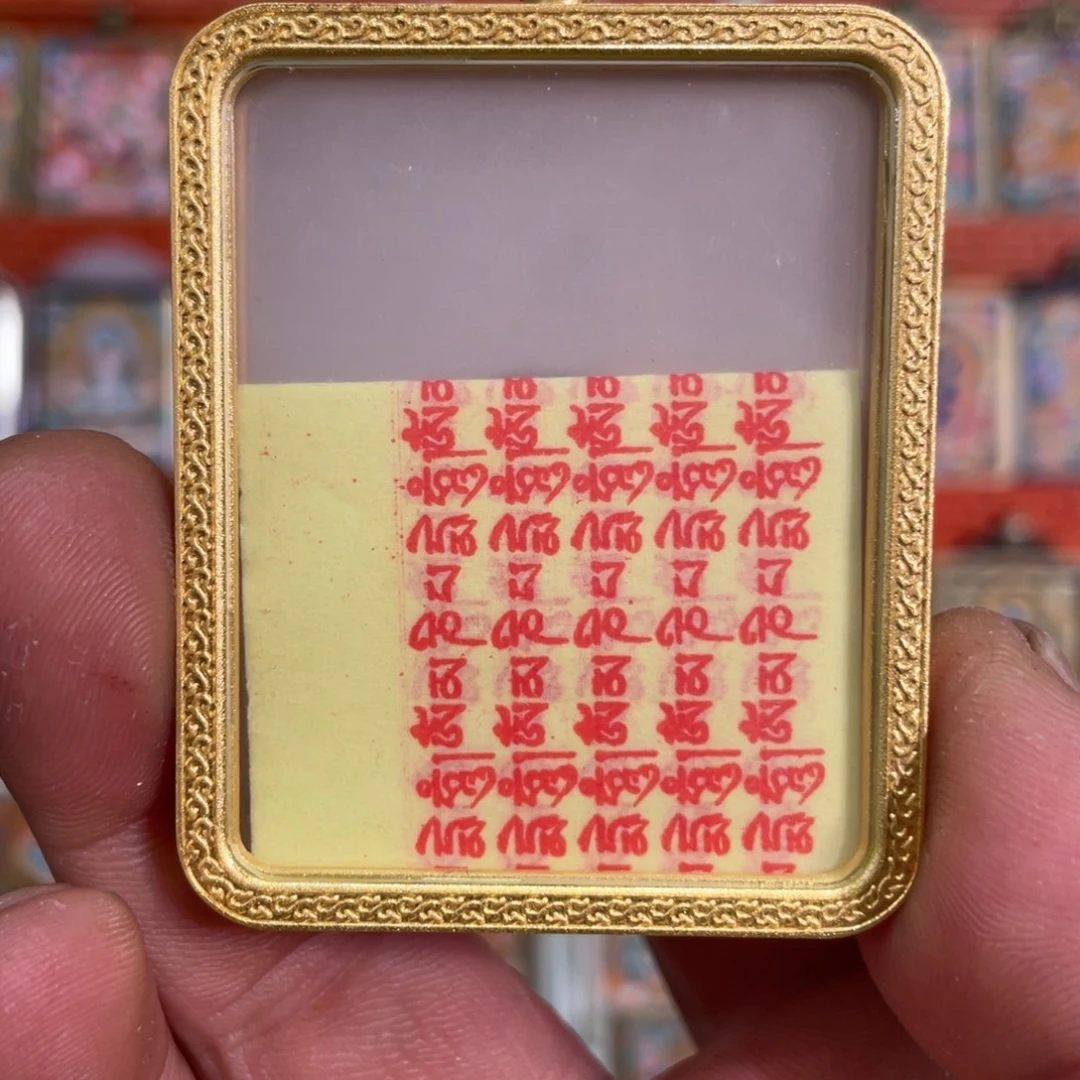 肉***。吊坠热贡唐卡嘎乌盒