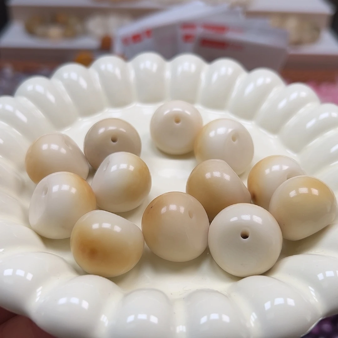 手串菩提根/象牙果瑕疵卡22炭烧蒜瓣12颗有坏