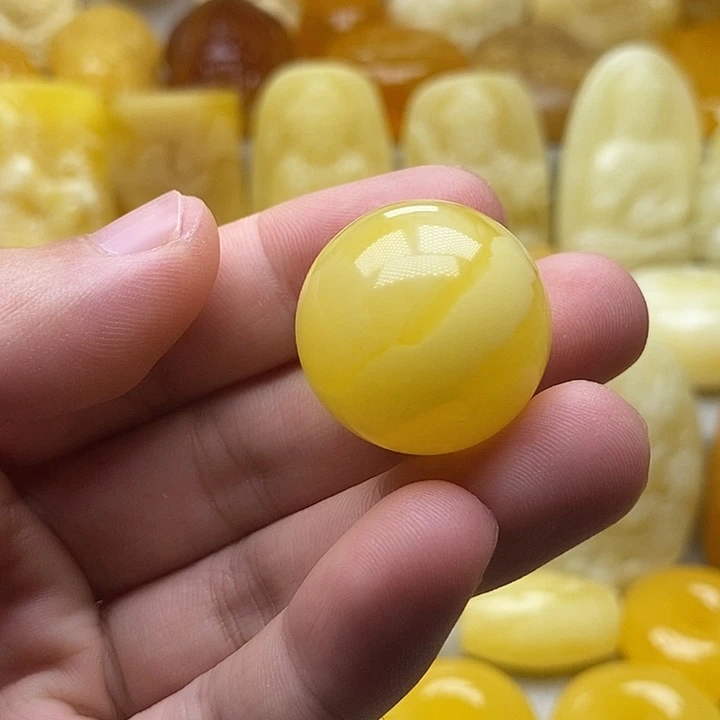 琥珀颈饰未镶嵌琥珀蜜蜡吊坠