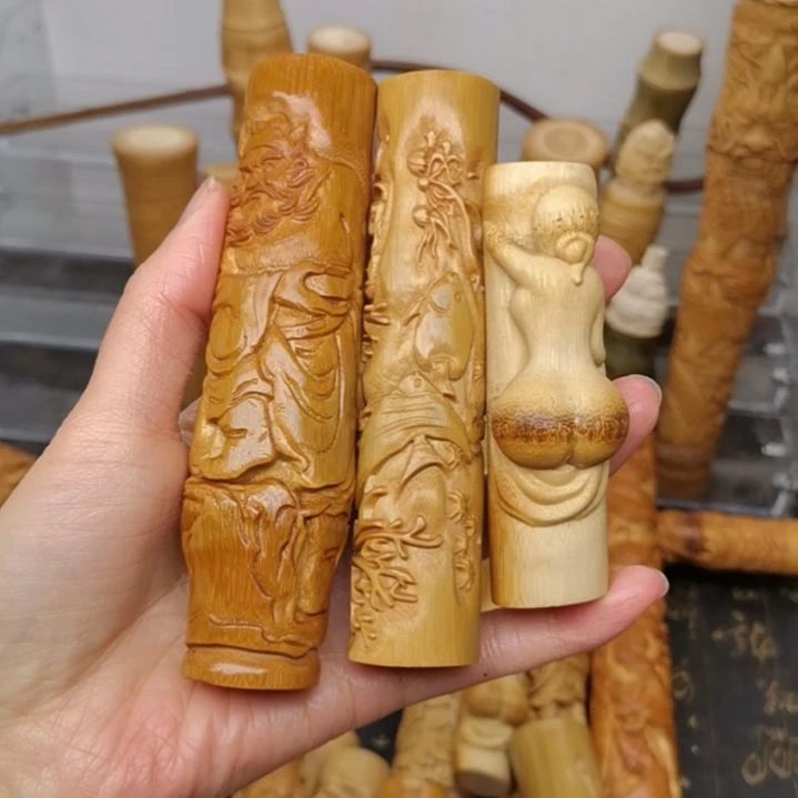 用***2竹红皮料子浮雕鱼美背钟馗