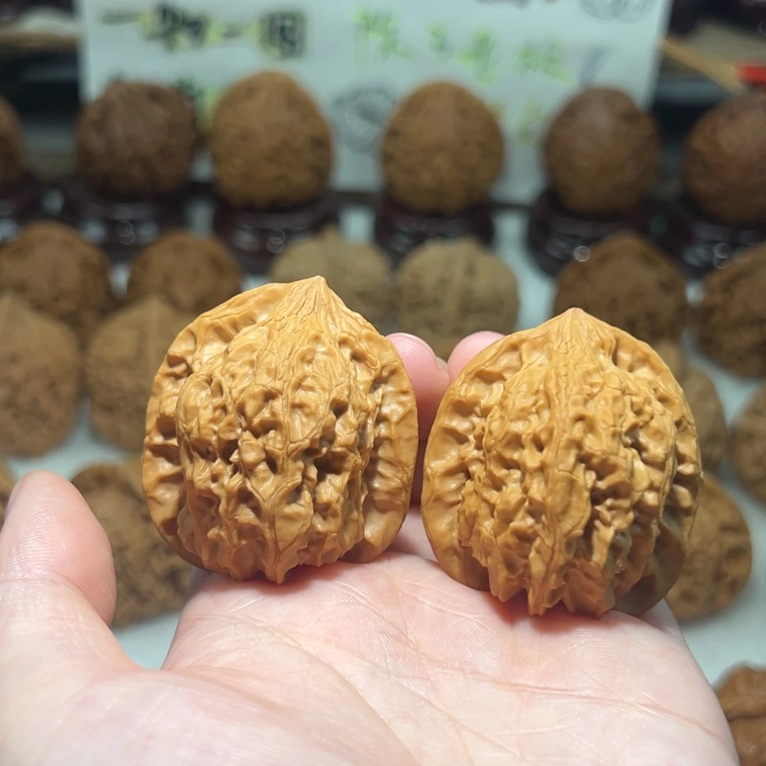 文玩核桃吊坠龙门马蹄