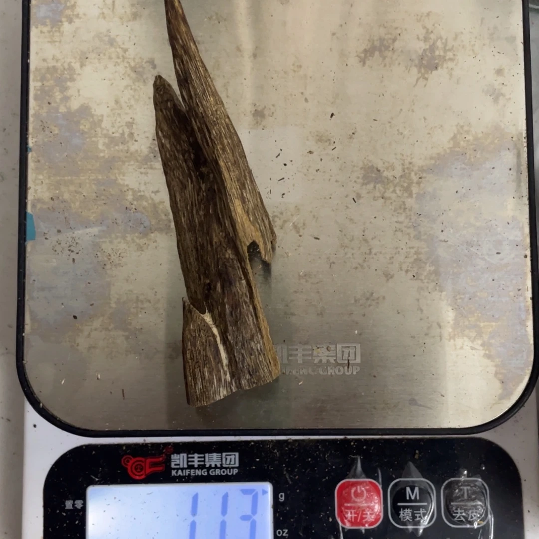 共***室沉香沉香枕广东虫漏