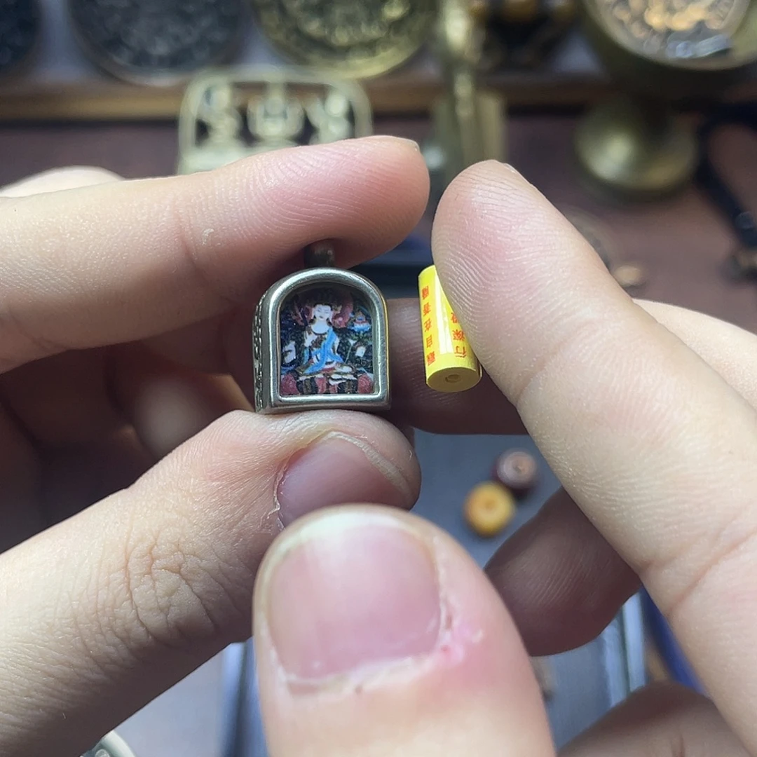 L***F虚空藏菩萨藏银嘎乌一个