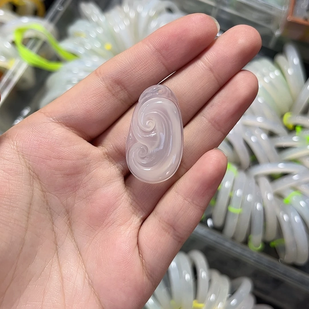 未镶嵌颈饰玛瑙/玉髓?*.