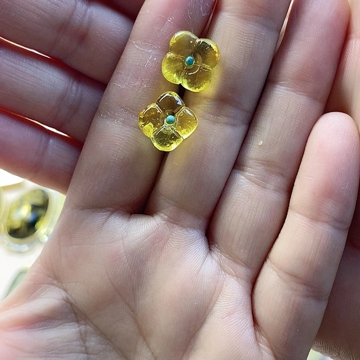 银S925镶嵌金珀耳饰金珀耳钉