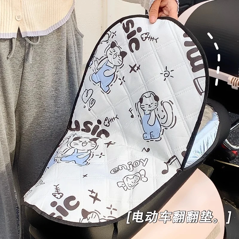 翻翻垫电动摩托车坐垫套双层防烫隔热垫电瓶车四季通用防水防晒垫