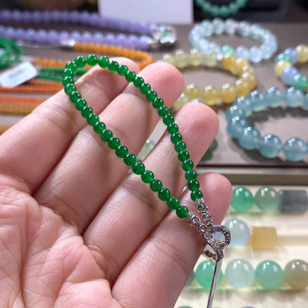 翡翠颈饰未镶嵌冰辣绿小米手链