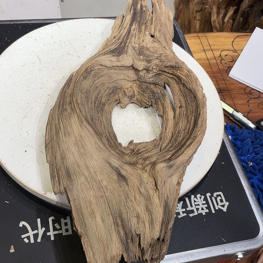 ～***溪松木（琥珀木）北沉香