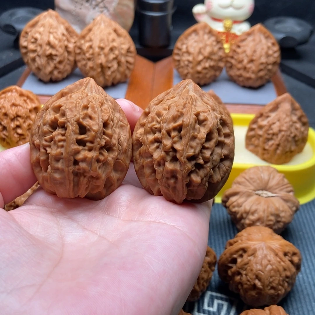 吊坠文玩核桃大沽石