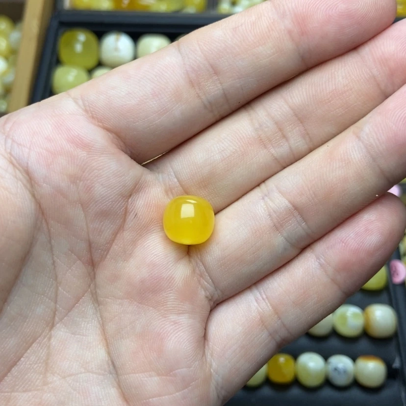 【闪购商品】裸石琥珀未镶嵌戴*