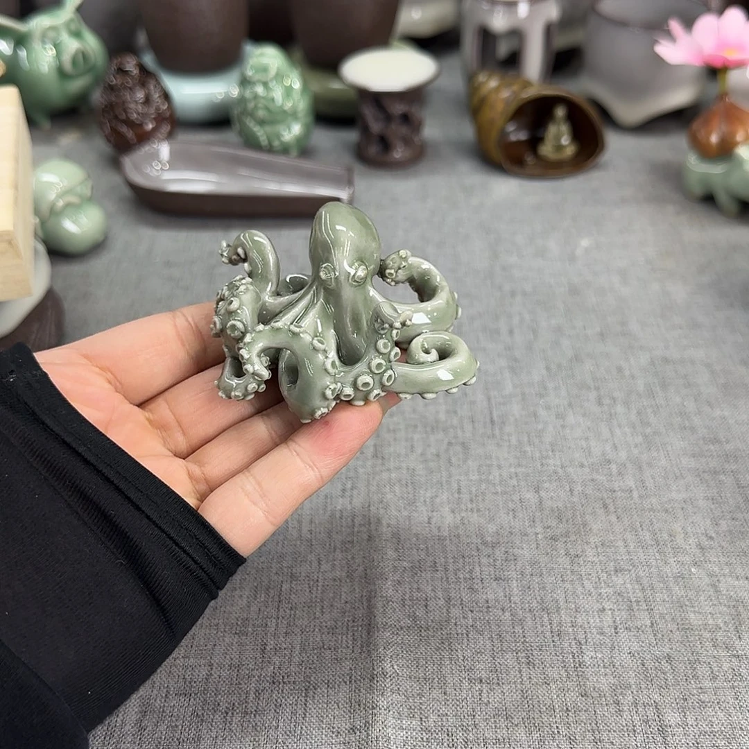 女***班茶器黄先生 正在直播