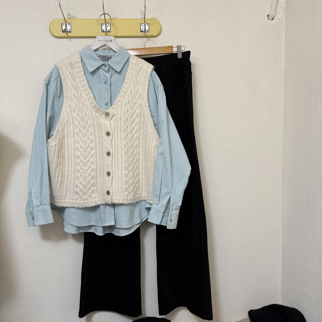 [多囍]定制韩版中大码薄软灯芯绒衬衣2024冬新款