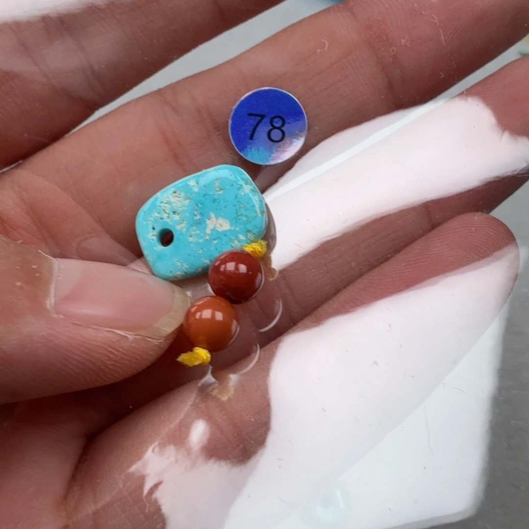 南红玛瑙未镶嵌珠宝奇石