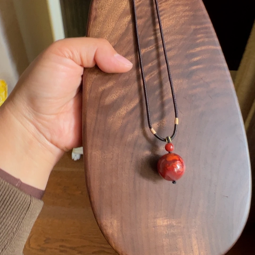 南红玛瑙未镶嵌颈饰