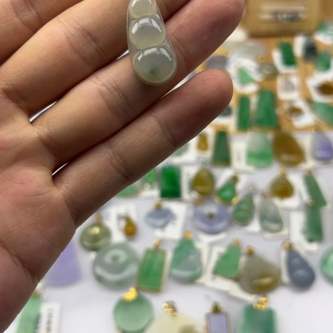 翡翠银S925镶嵌颈饰