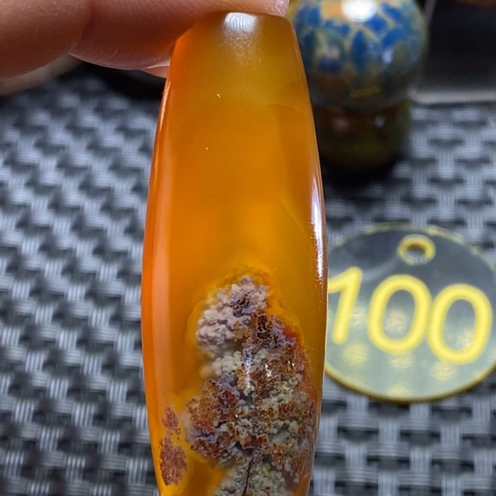 不***爵玛瑙/玉髓未镶嵌颈饰