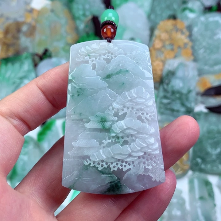 吊坠(不含链)未镶嵌翡翠
