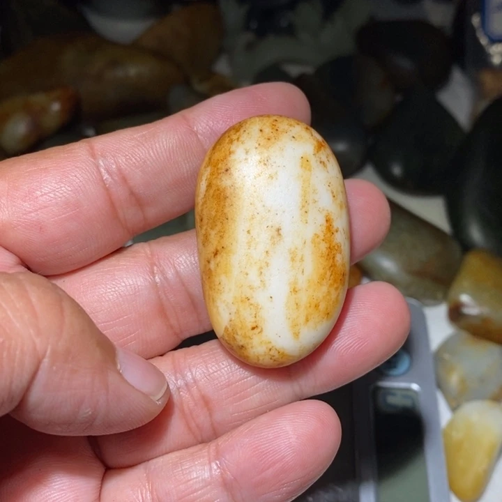 和田玉（子料）未镶嵌颈饰