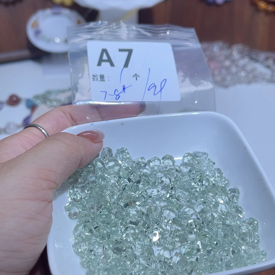 水晶珠宝半成品未镶嵌A7。