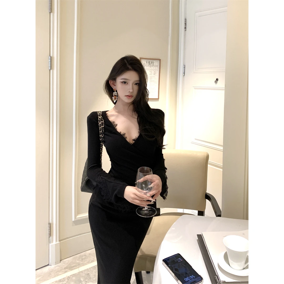 秋冬新款法式复古气质百搭显瘦蕾丝花边长袖鱼尾连衣裙包臀长裙女