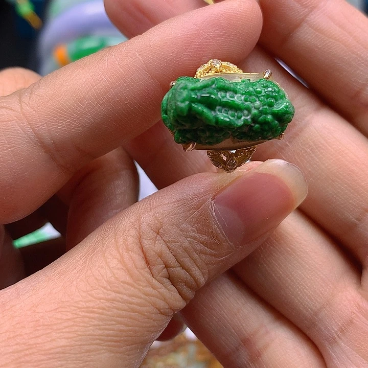 颈饰银S925镶嵌翡翠翡翠