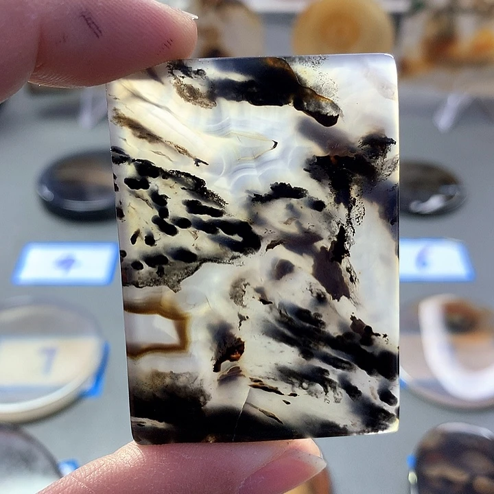 未镶嵌颈饰玛瑙/玉髓