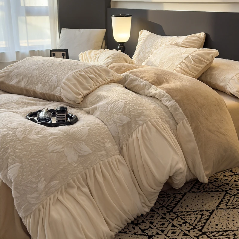 新款雕花兔毛牛奶绒床单四件套家用保暖床品套件褶皱花边好看舒服