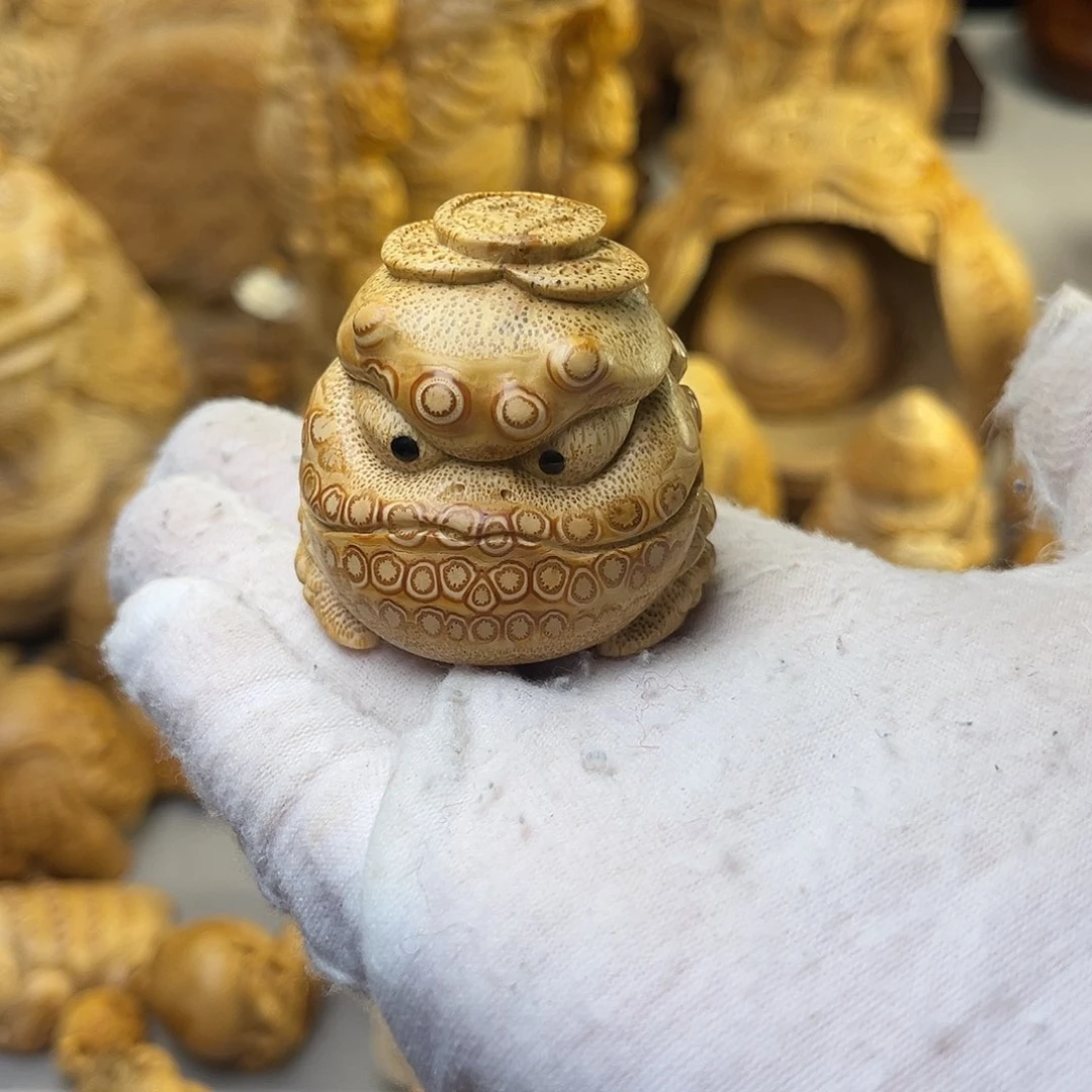 竹竹根的雕刻艺术