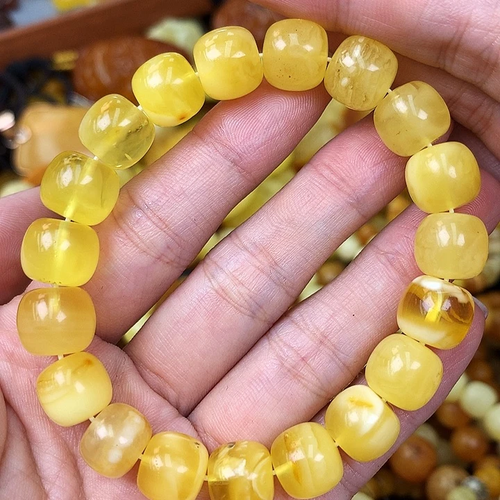 未镶嵌琥珀珠宝奇石