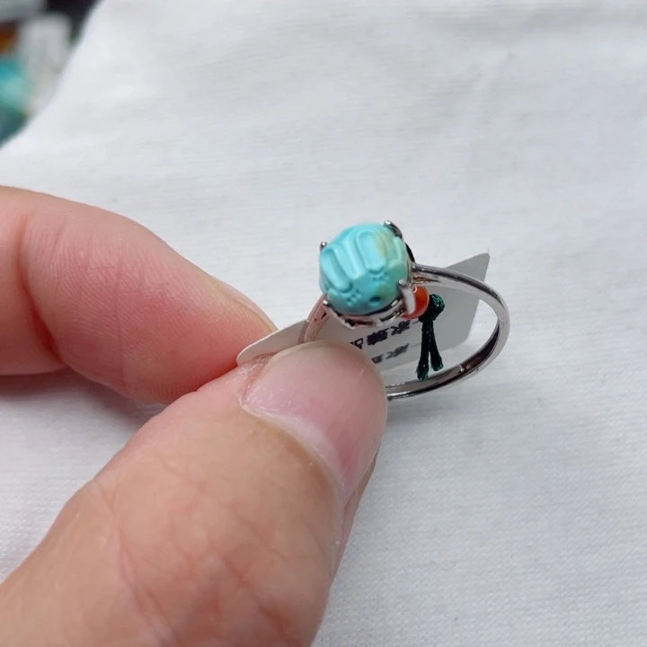 南红玛瑙未镶嵌珠宝奇石