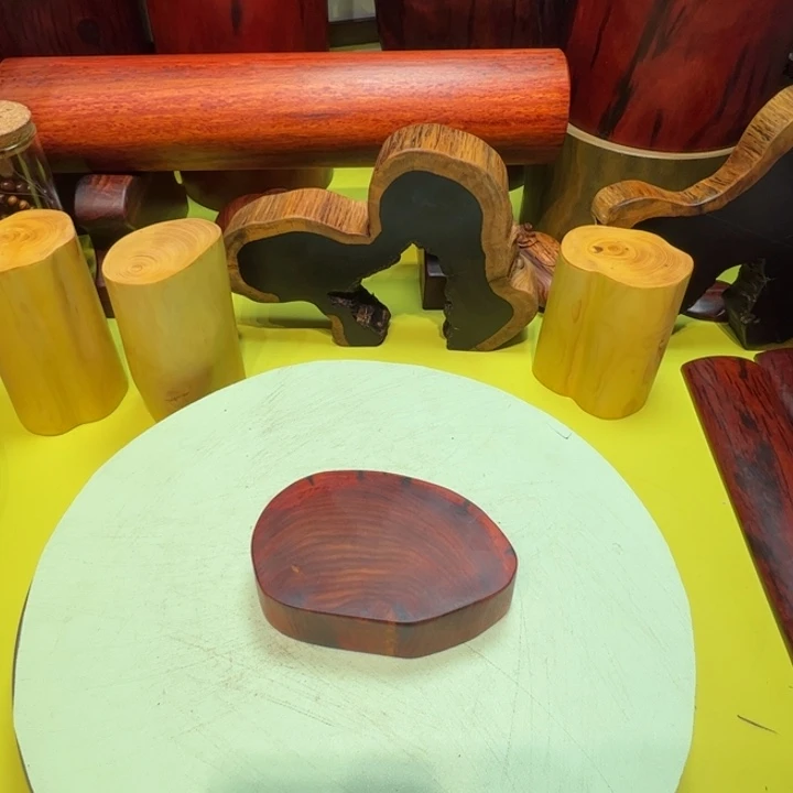 雨***辰非洲紫檀（红花梨）