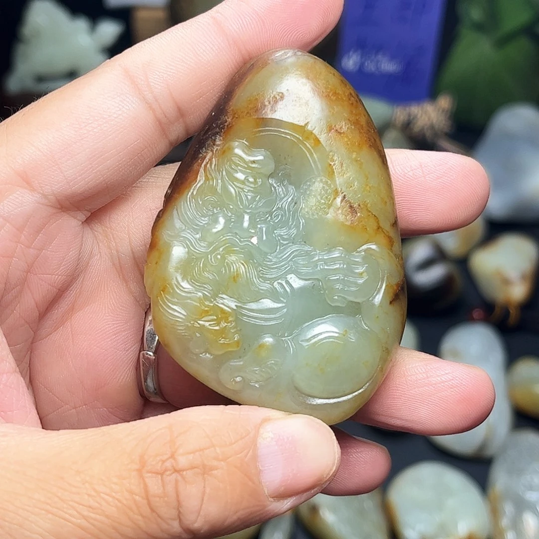 颈饰未镶嵌和田玉