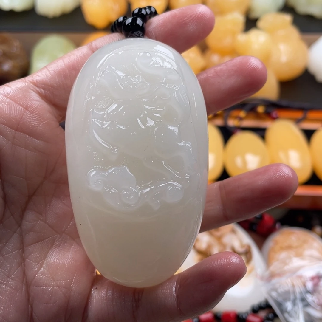 你***歌石材天然古青石手把件