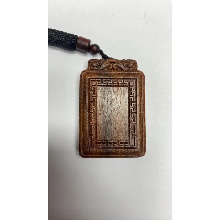 050号沉木精选吊坠