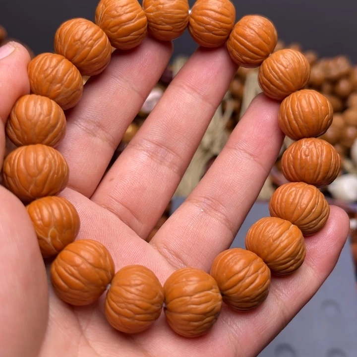 吊坠猴头核桃1.5加土豪