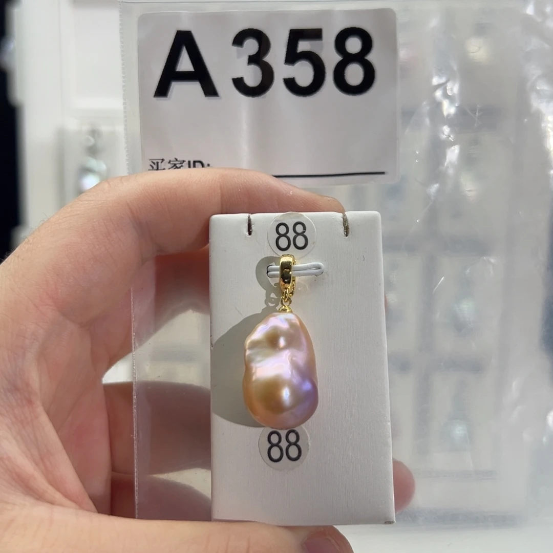 合金颈饰淡水珍珠