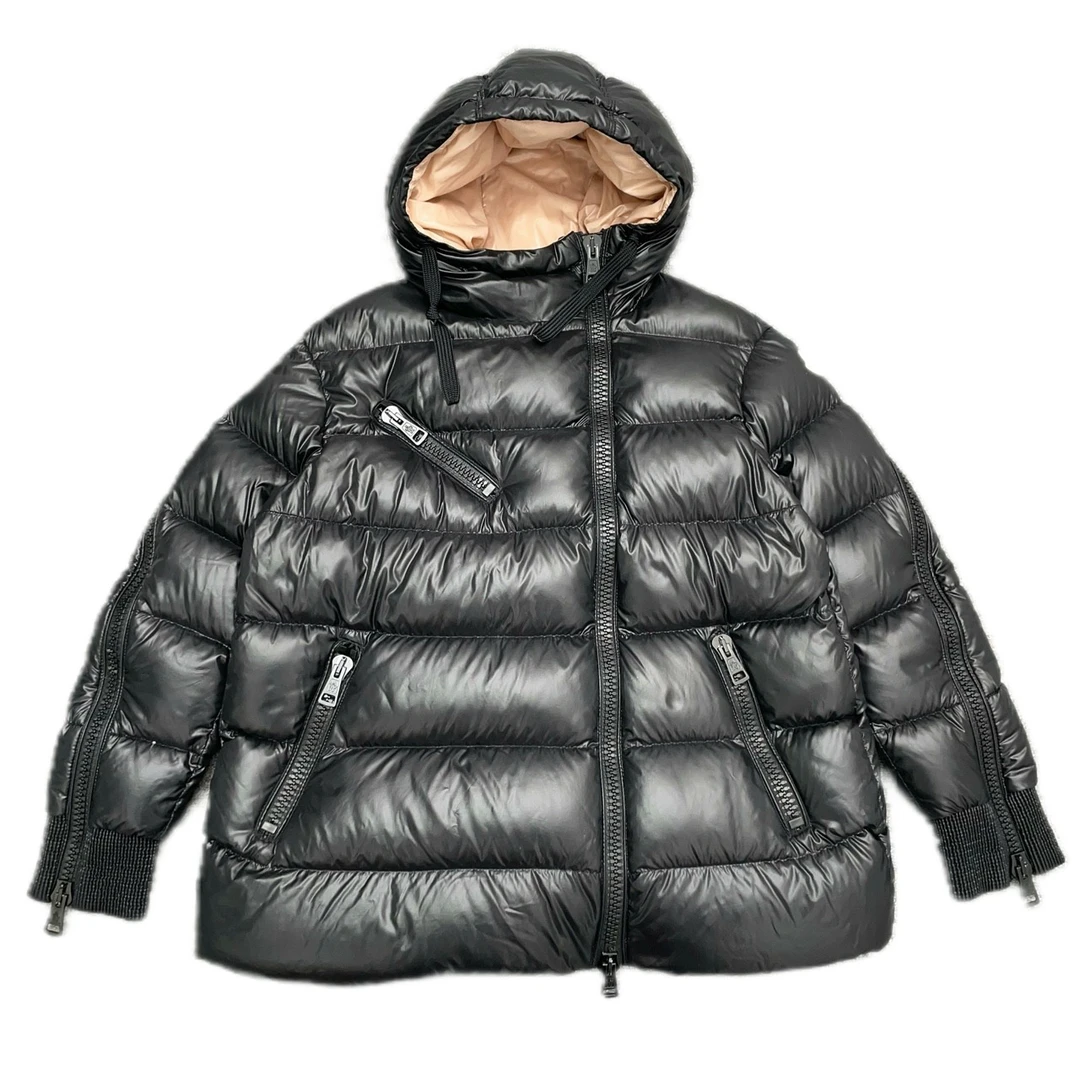 99新 MONCLER 蒙口/Moncler 设计款拼色羽绒服外套  A0788